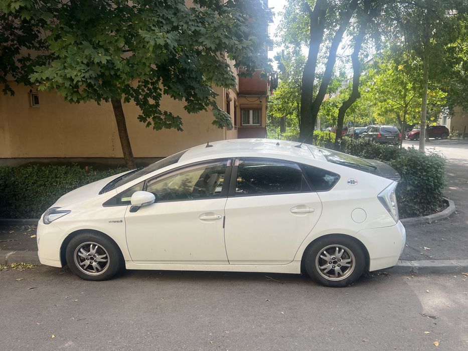 Totota Prius 2010 hibryd,benzina+gpl