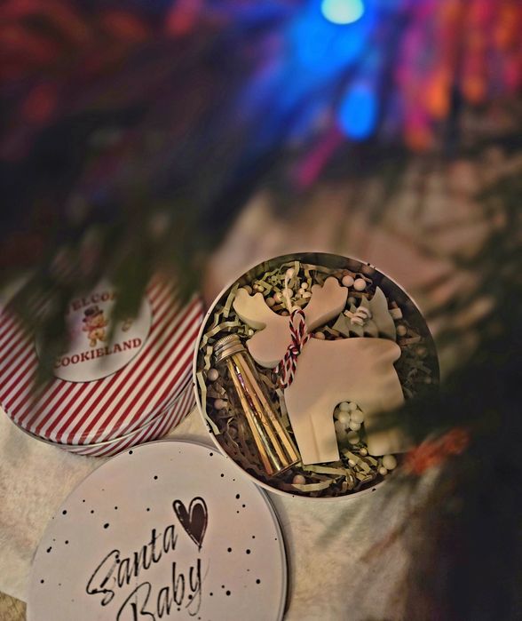 Коледна кутия със свещи