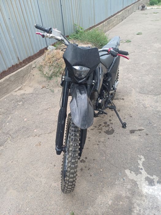 Продам эндуро 06 250 куб