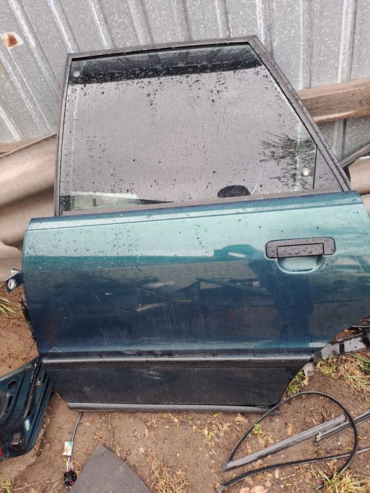 Продам запчасти ауди Б 4