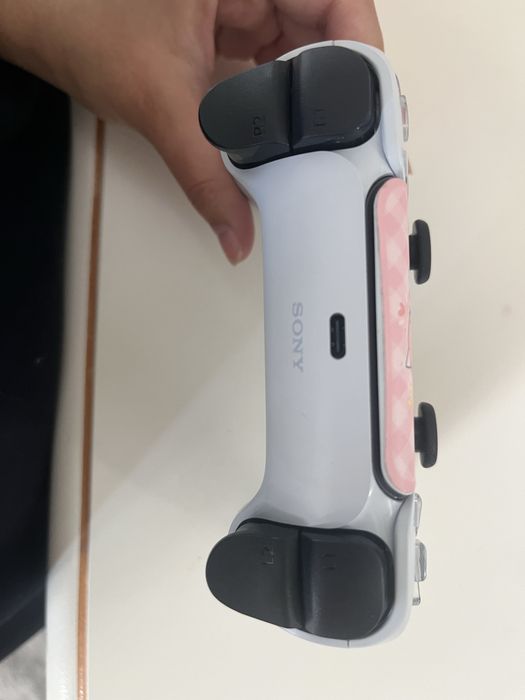 Продам PS5 контроллер DualSense