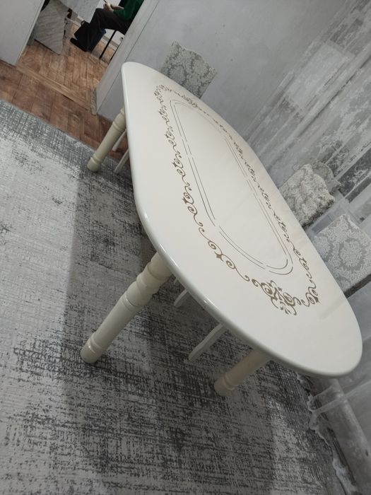 Стол кухонный двухуровневый