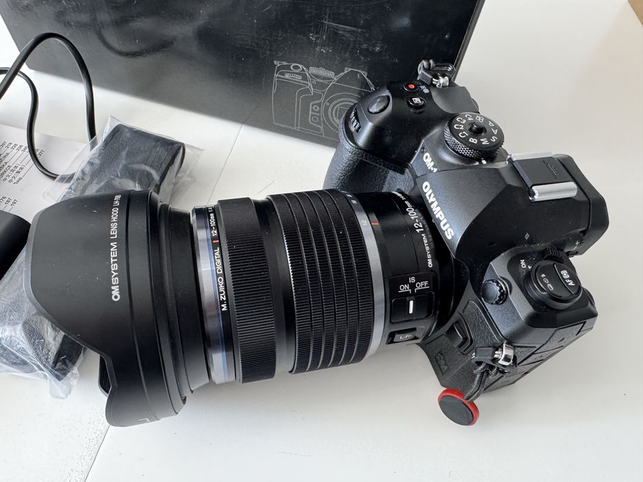Olympus OM-1, Olympus 12-100mm F4 IS PRO