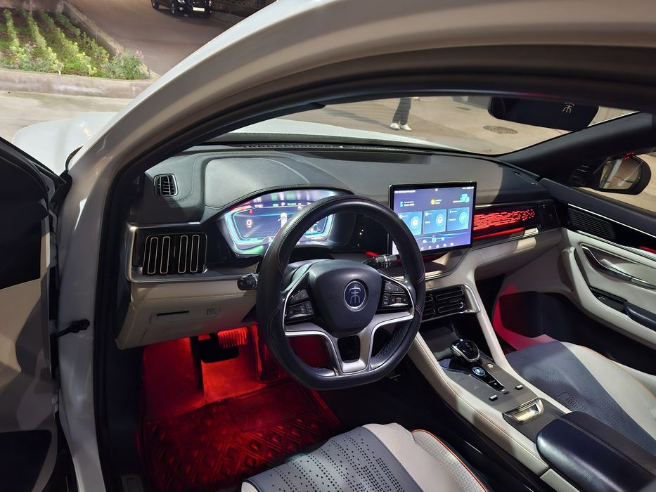 Byd song plus Flagship 505