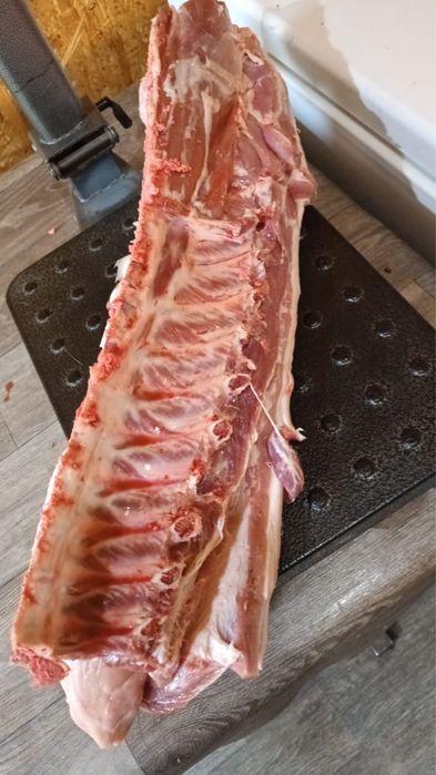 Свинина свежая  .