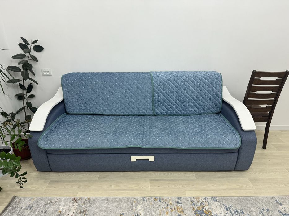 Диван сатылады.                                                      .