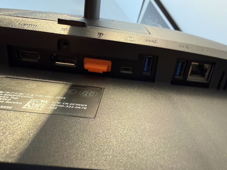 Monitor Dell P2422HE