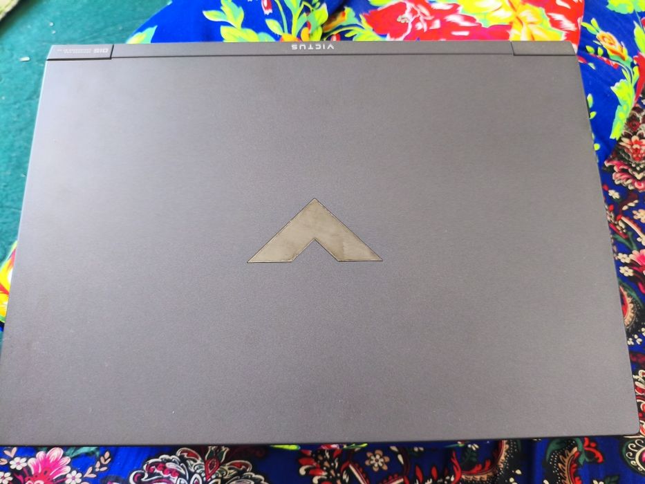 Noutbook viktuc yangi