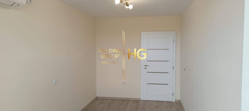 Продава се Едностаен апартамент в Варна, Младост 1 - 23 кв.м за 2761 €/кв.м - Снимка #4