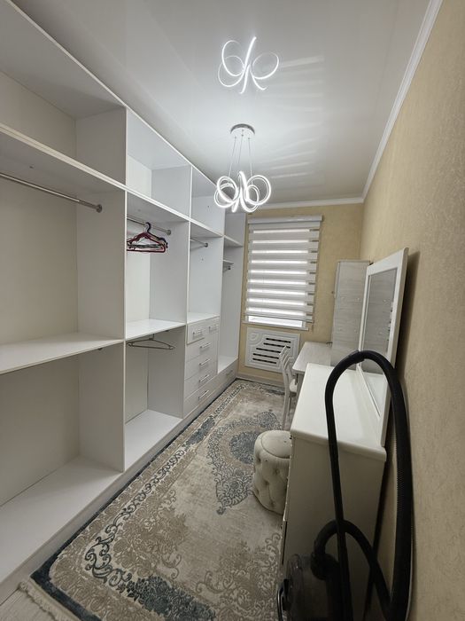 3 комнатная квартира в Паркентском Базаре Мирзо-Улугбекском районе