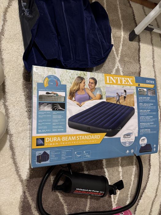 Надуваемо легло/ матрак с помпа и възглавници