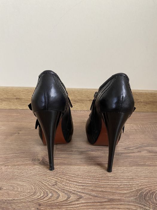 Ботильоны кожаные Баскони