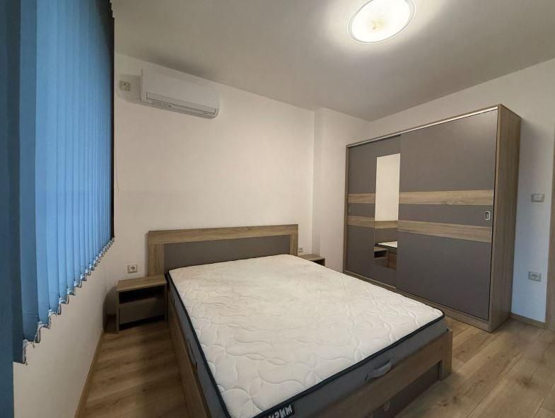 Дава се под наем Двустаен апартамент в Варна, Левски - 65 кв.м за 548.25 € - Снимка #3