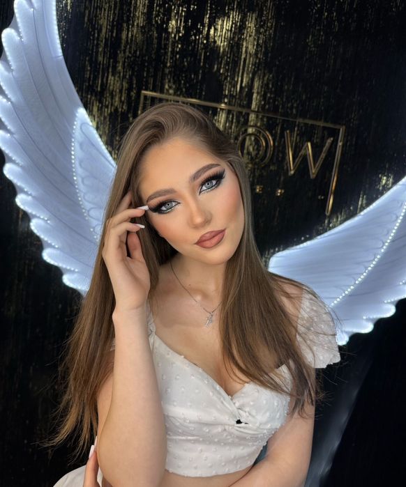 Make up și coafat la domiciliu