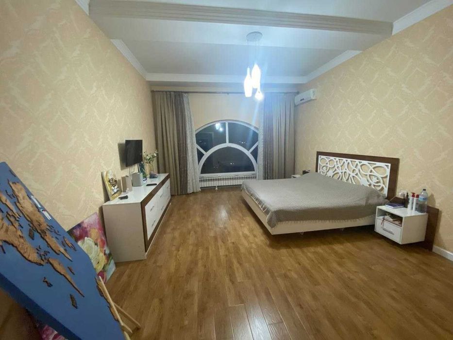 Сдается двухуровневая квартира на Ц-5