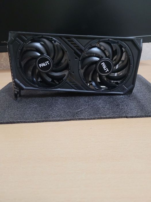 Продам  видеокарту  Palit RTX 4070 12GB