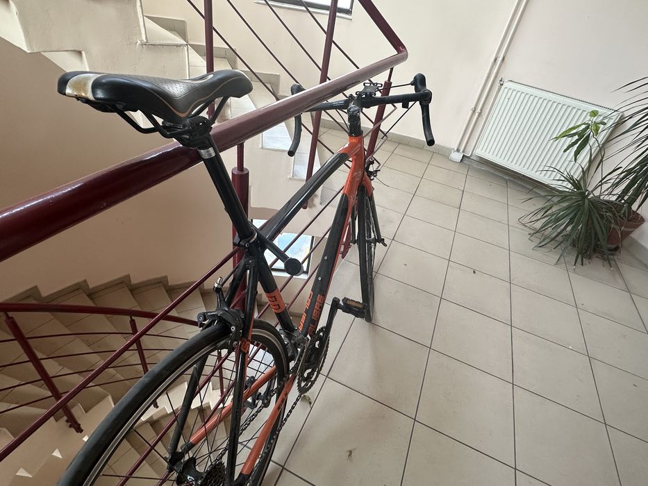 bicicletă de șosea