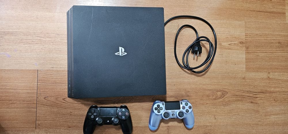 Playstation 4 Pro PS4 PRO + VR + 2 джойстика + камера и стойка