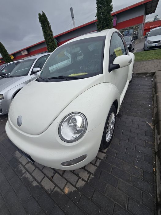 Vw New Beetle 2004 1.6i
Vw New Beetle 2004 1.6i - 2
Vw New Beetle 200
