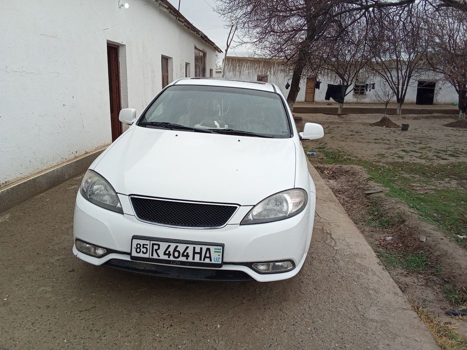 Moshina sotish naqtda