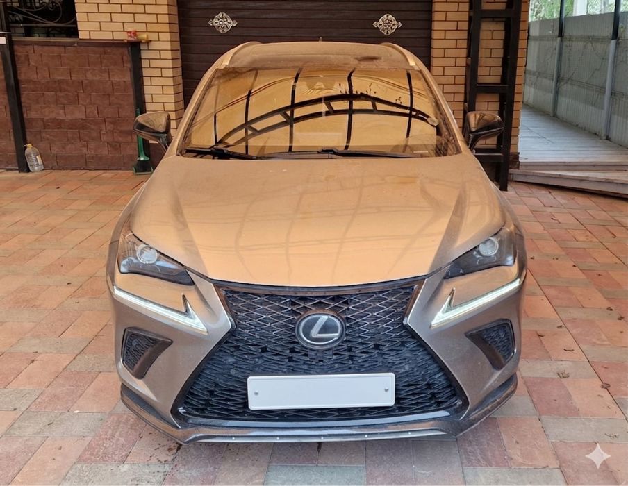 Продам Lexus NX300