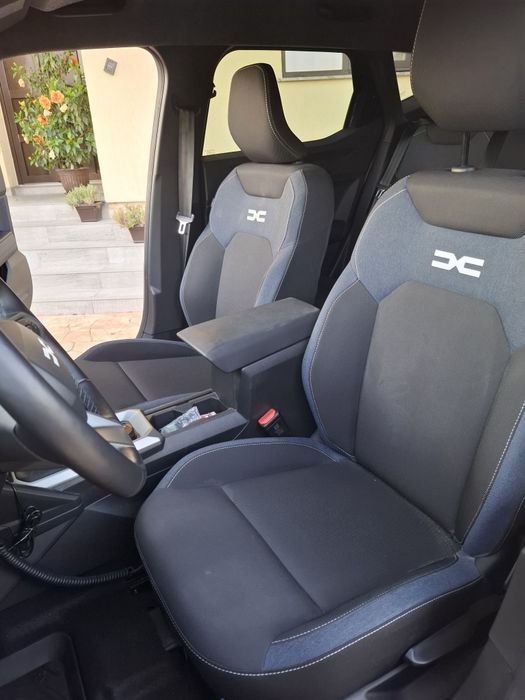 Dacia Duster Journey