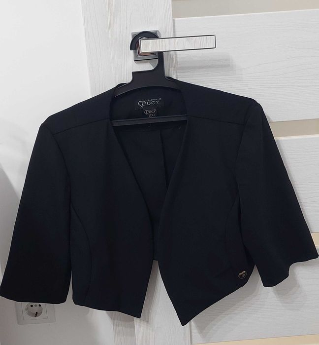 Болеро Lucy с 3/4 ръкав