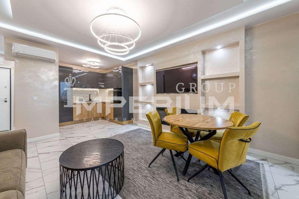 Дава се под наем Тристаен апартамент в Варна, Чайка - 85 кв.м за 969 € - Снимка #1