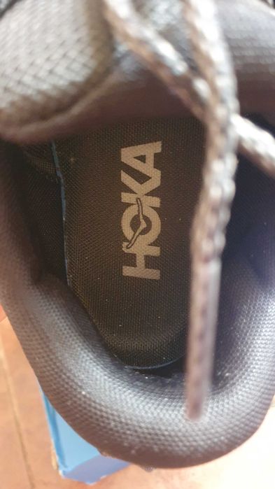 Кроссовки Hoka skyline