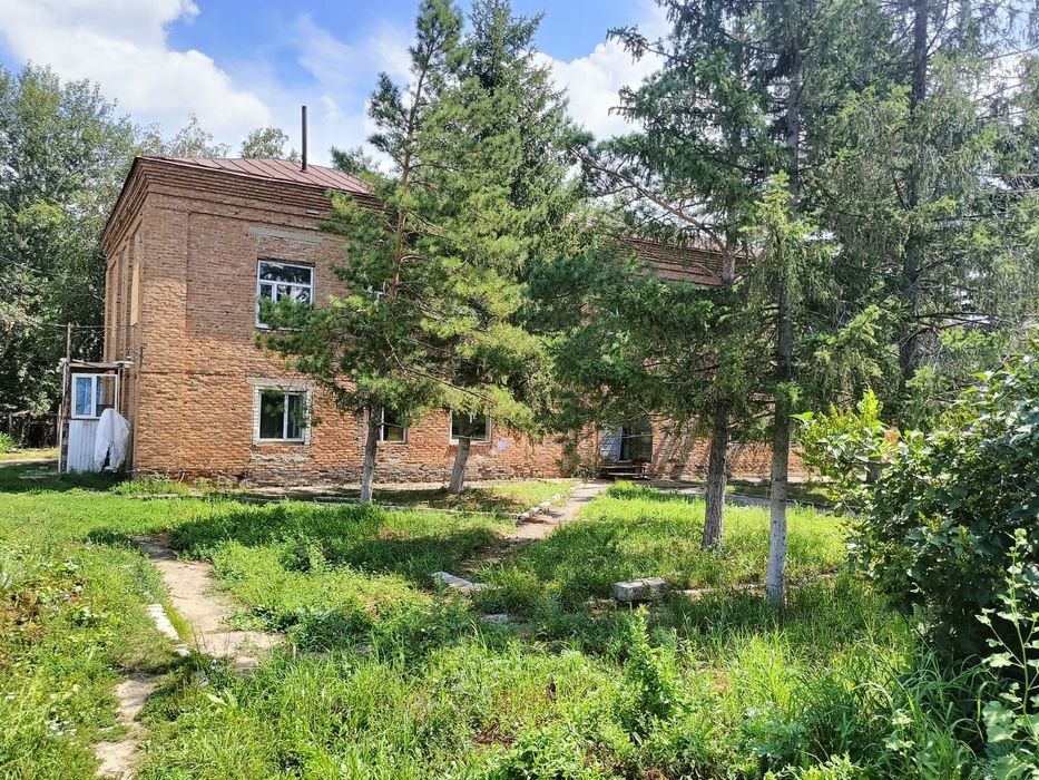 Продам здание с землёй