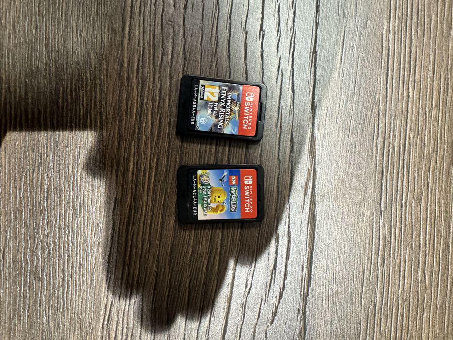 Продаю Nintendo Switch lite цена только за один