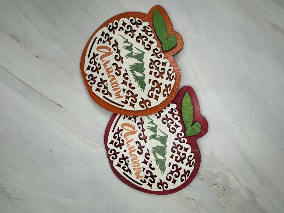 Магниты на холодильник национальные