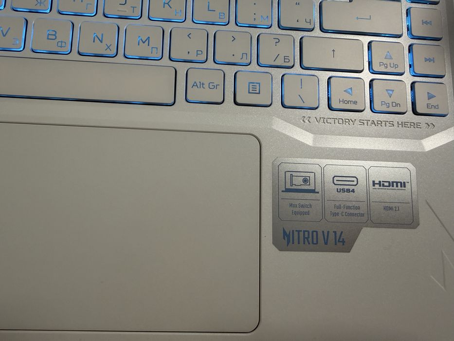 Acer Nitro V 14 (ANV14-61) цвят бял перла