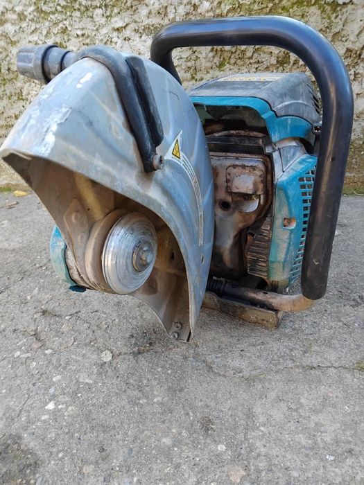 Бензинов фугорез Makita EK6100