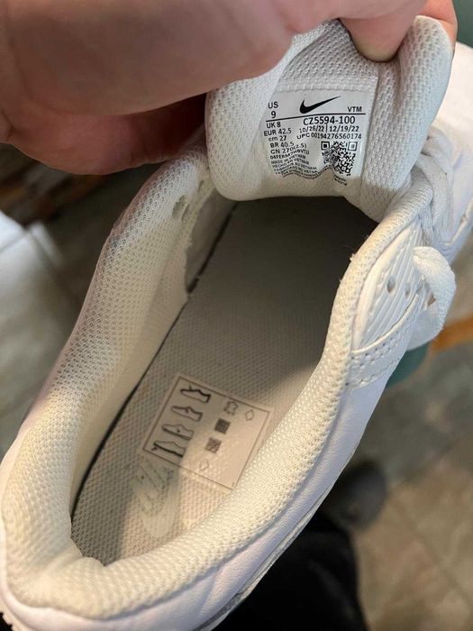 Като нови мъжки маратонки Nike Air Max 90 бяла кожа 42,5 номер
