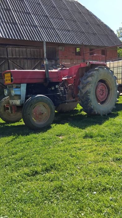Vând tractor Massey Ferguson