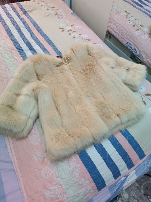 Продается короткая шуба