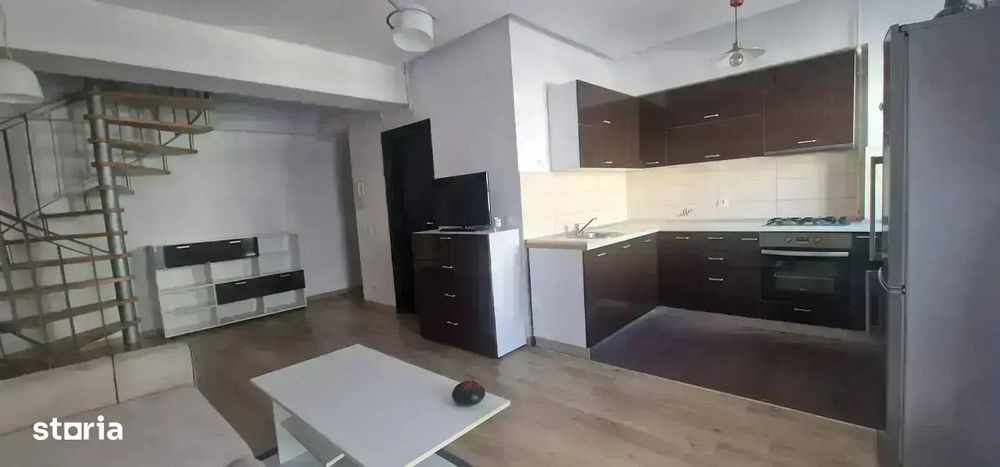 Duplex de inchiriat zona Parcul Carol adiacent—etajele 5-6,