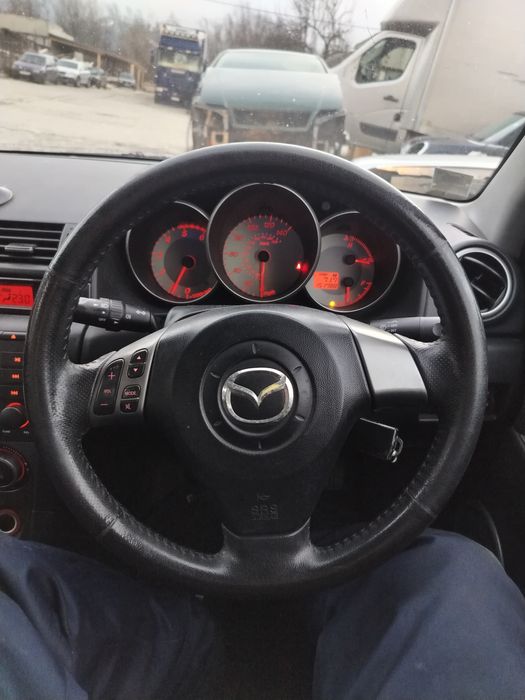 Mazda 3 1.6hdi на части!