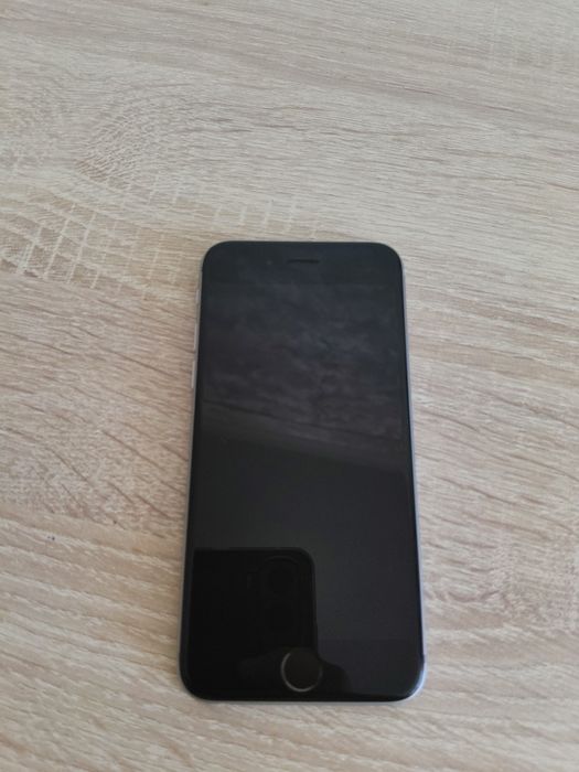 Айфон 6 s ,продам