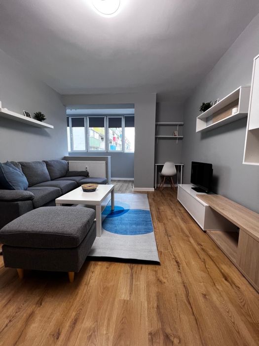 Apartament 2 camere 1 Mai - zonă excelentă