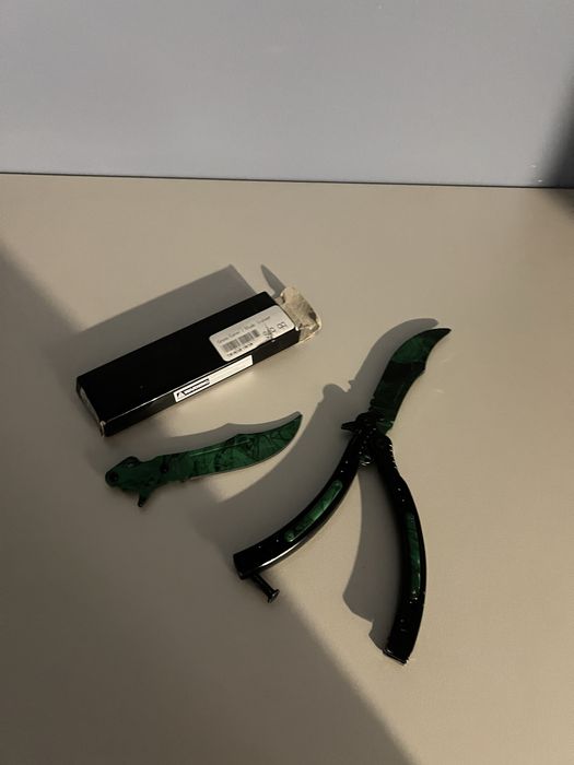 Cutit Counter-Strike Butterfly cu Lama ascutita sau de antrenament