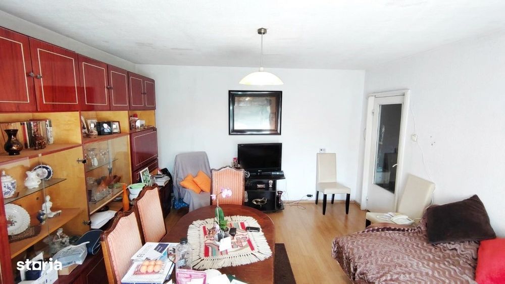 Apartament 4 camere, et.2/4, 79.8 mp, spatios, Dambul Rotund — fotografia 3