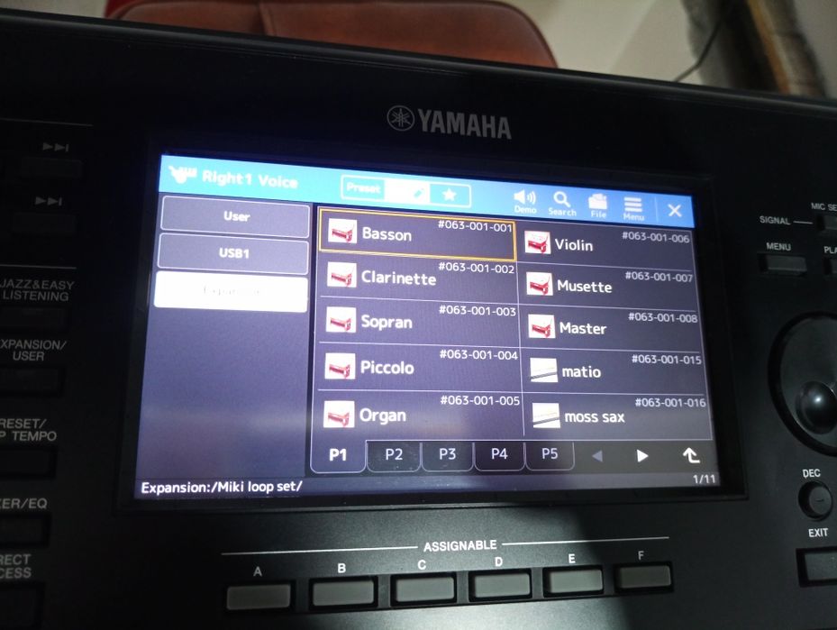 Yamaha psr sx 720 cu 2 seturi