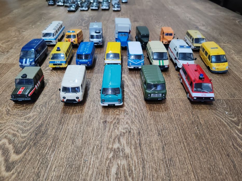 Коллекцию машинок