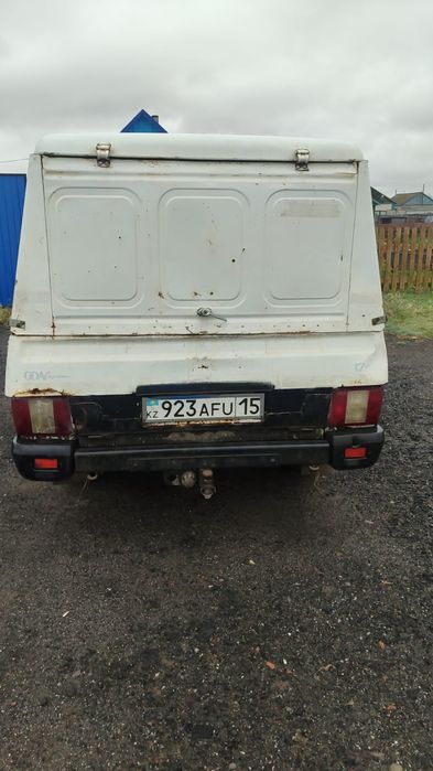Продам машину и скотовозку