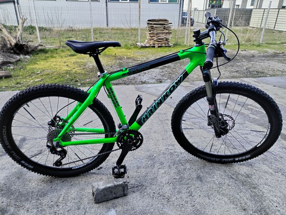 bicicleta cursiera TREK aluminiu /carbon
