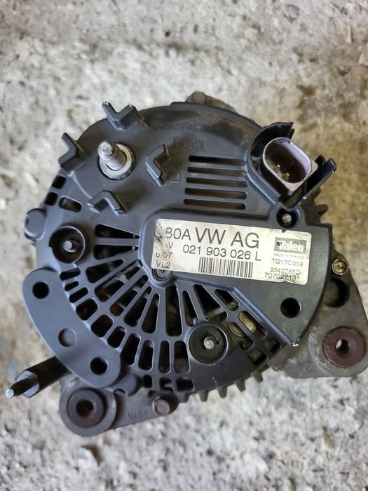 Алтернатор / Динамо VW Passat 6 2.0 140