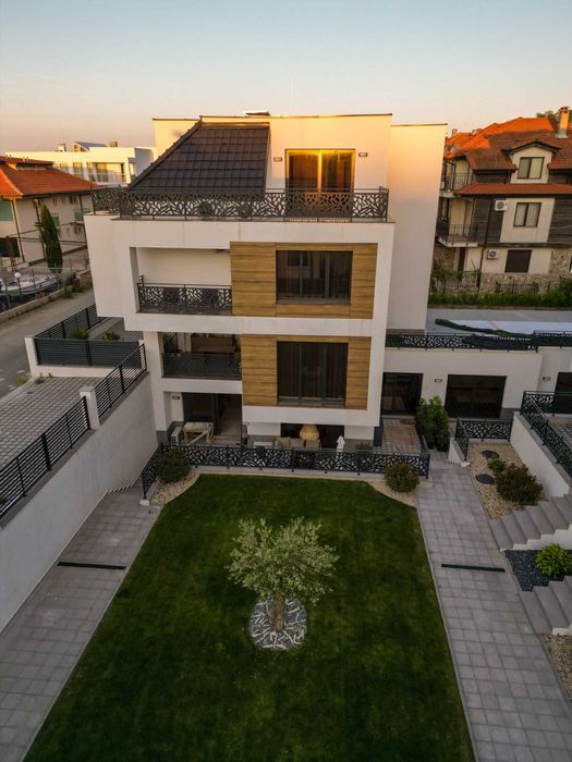 Дава се под наем Двустаен апартамент в Созопол - 65 кв.м за 398.82 € - Снимка #3