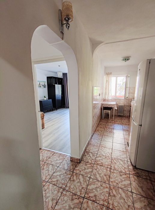 Proprietar – Închiriez apartament 1 cameră (34 mp utili), Etaj 1, prima închiriere! — fotografia 2